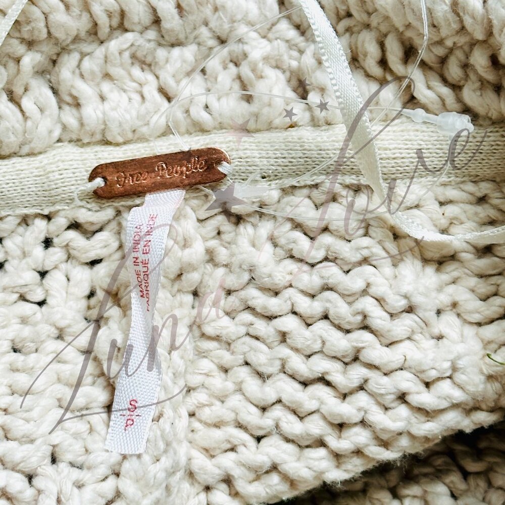 FREE PEOPLE Rosebud Cardigan Knit Embroidered Sweater (size S) NWOT - Picture 14 of 14